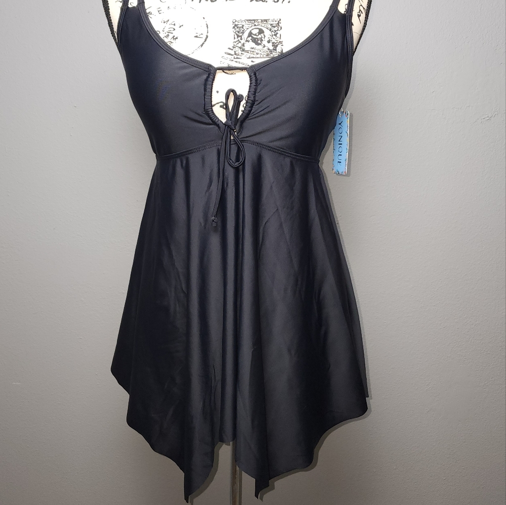 Yonique  black swim top,  Medium